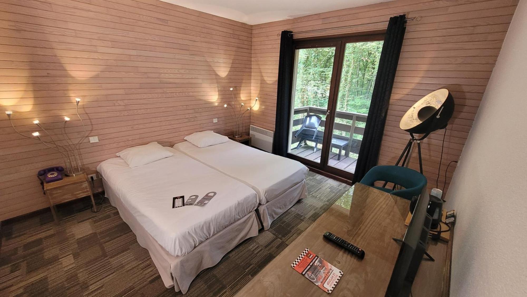 Hotel Enzo - St Eloy Metz By Kyriad Direct 3*